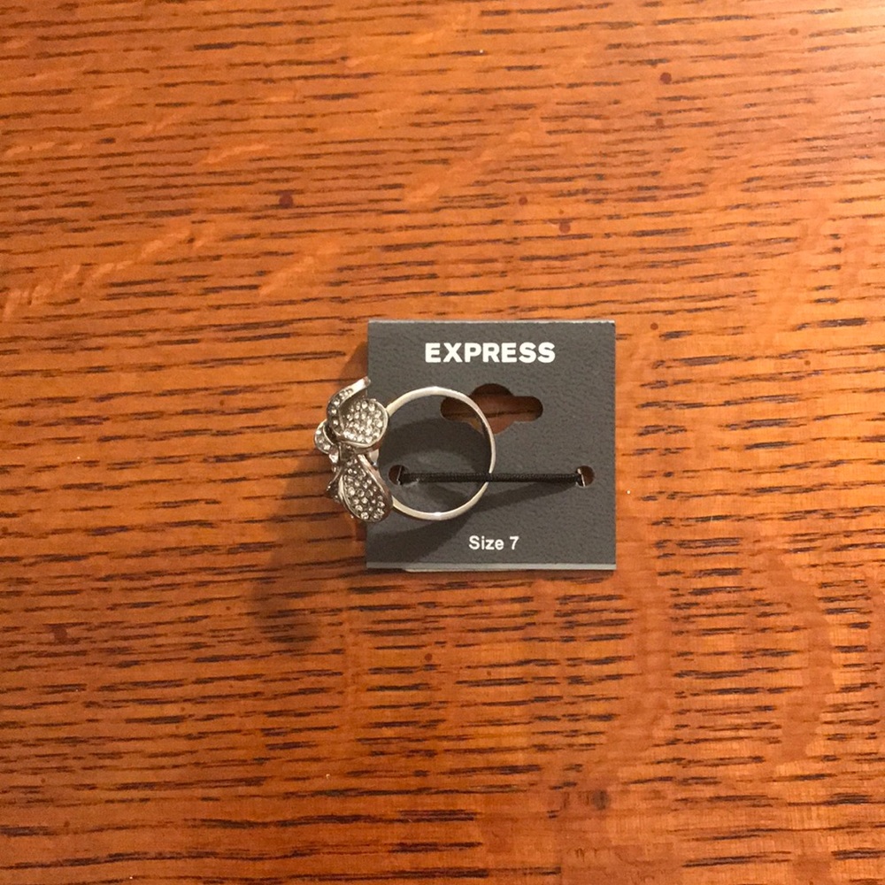 Express Women’s Flower Ring